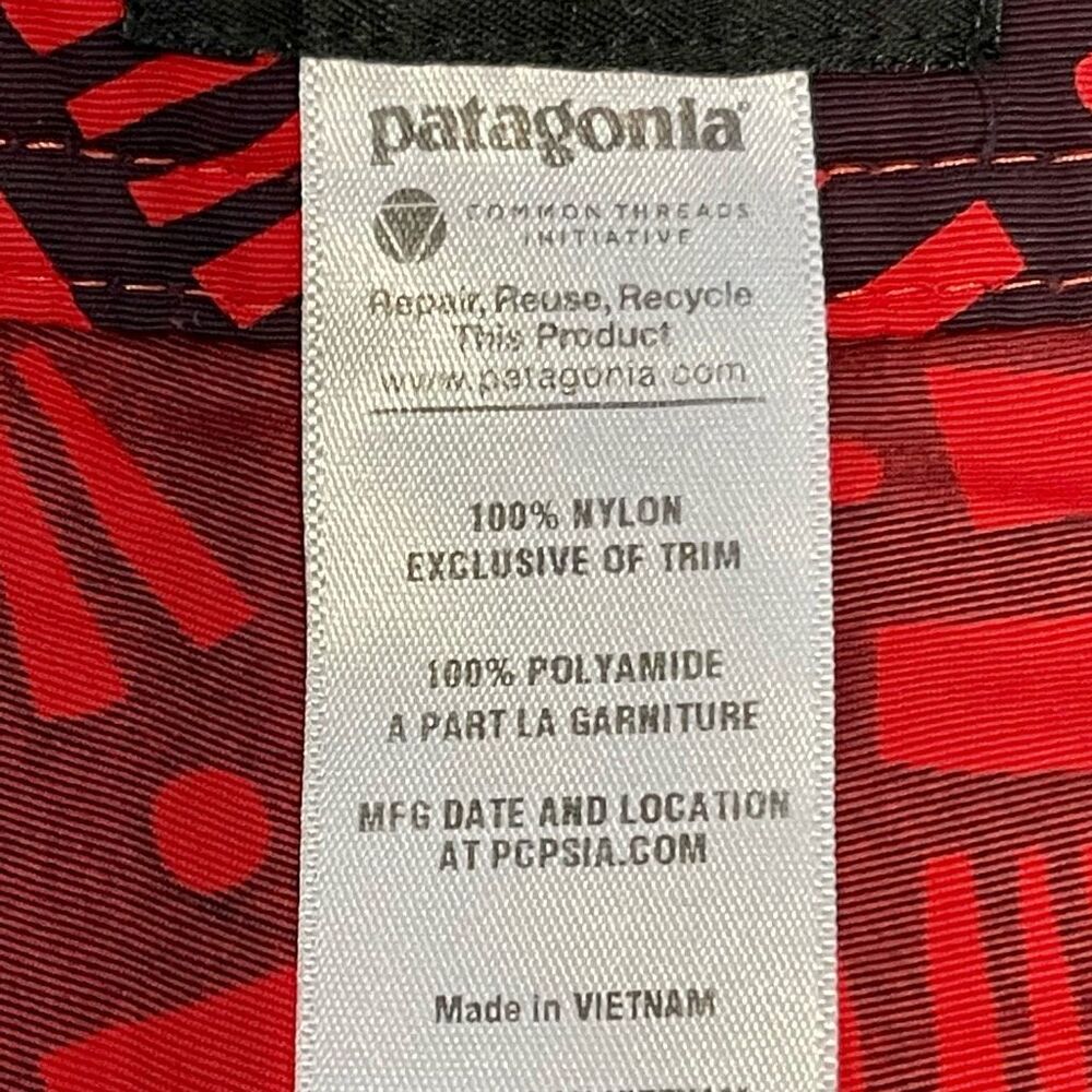 Patagonia Board Shorts. Size 36. - Picture 5 of 7